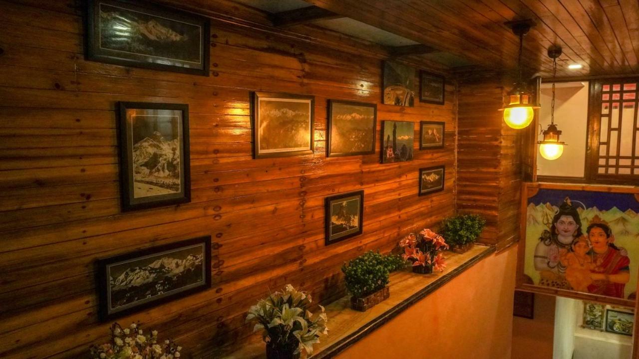 Hotel Broadway Annexe Darjeeling  Exterior foto